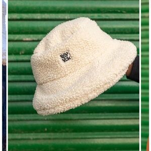 Lucy and yak sherpa bucket hat